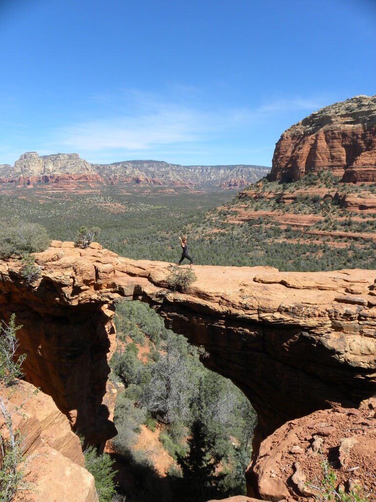 cliff yoga at the sedona healing area of the vortex